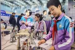 现按时从动灌溉和数据采集